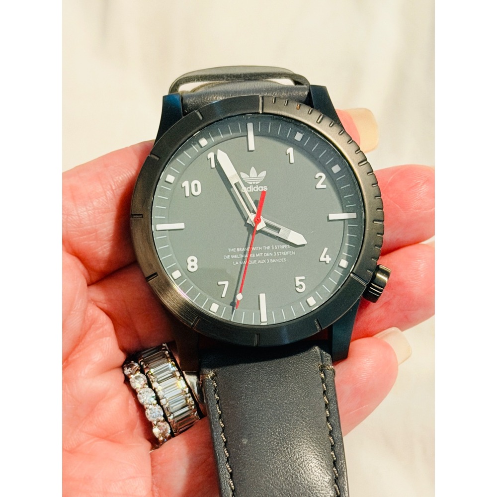 Adidas Cypher_LX1 Watch by Nixon Mens Grey Leather Strap Z06‎ 2915-00 Stainless